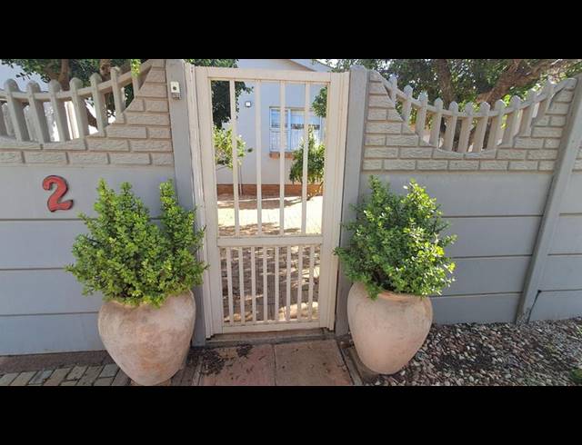 3 BEDROOM HOUSE FOR SALE IN BRITANNIA BAY